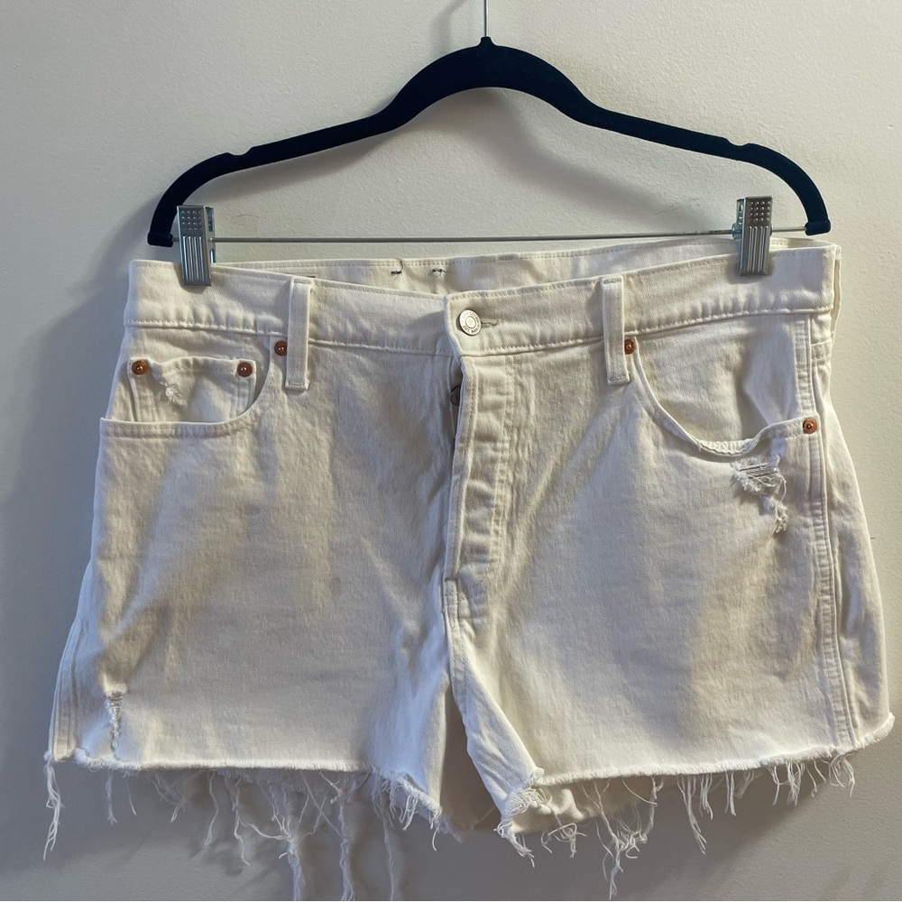 Gap Cheeky Short High Rise White  - 3” inseam - Size 14 - New